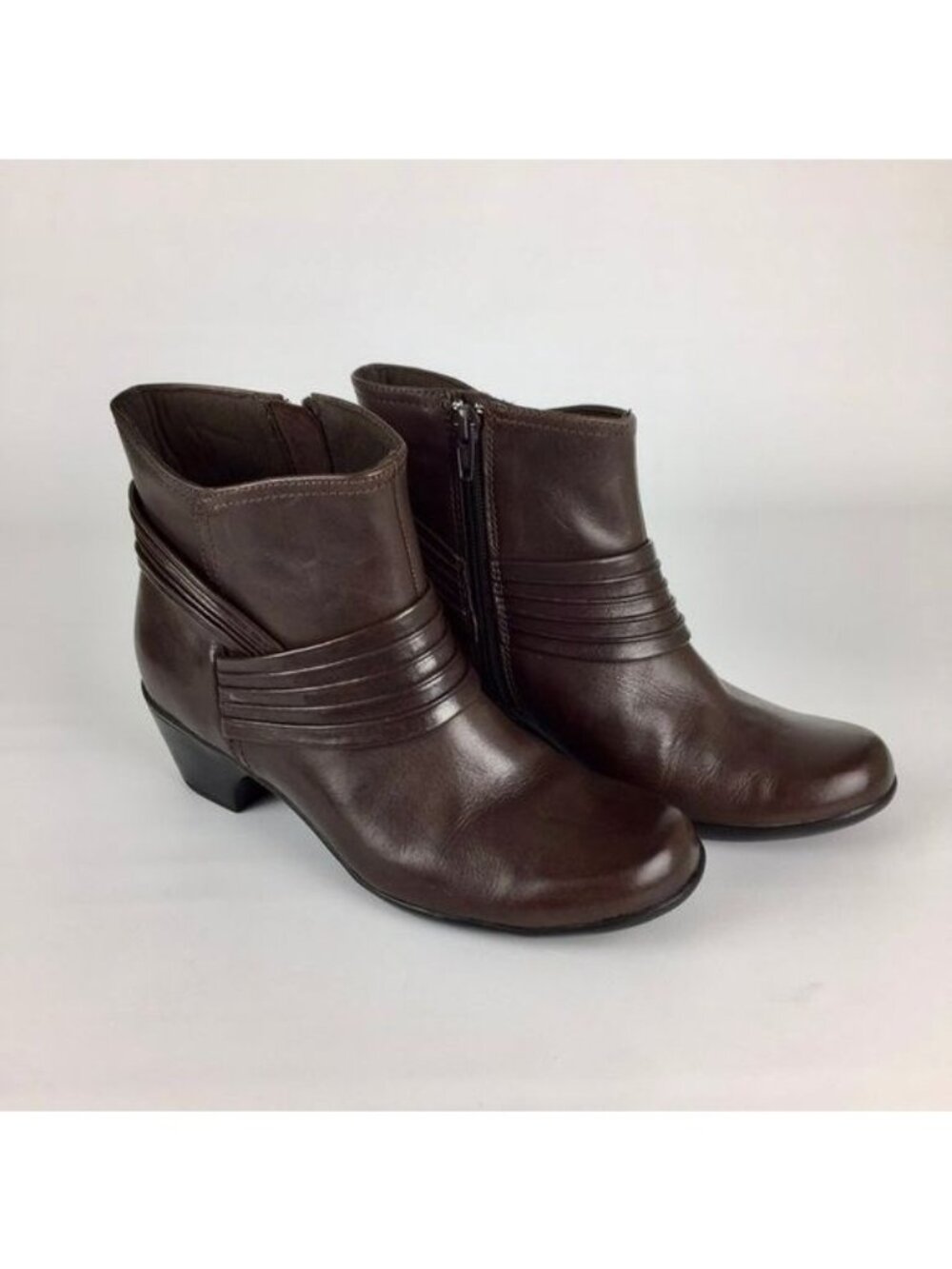 Clarks Wish Mood Brown Leather Pleated Ankle Boot 7
